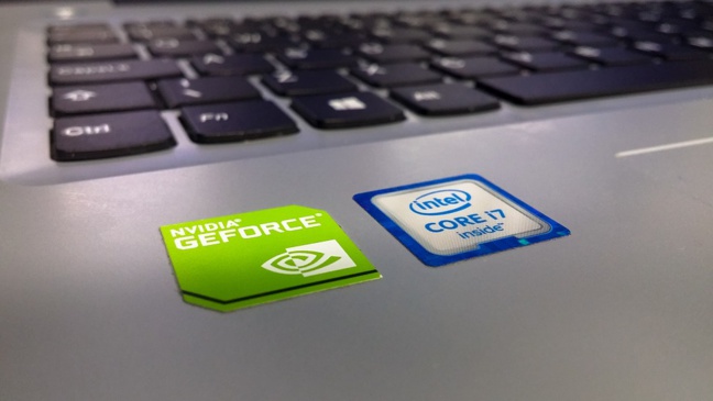 Intel : une faille dans les processeurs… et un délit d’initié ?