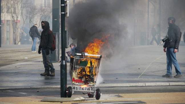 "Gilets jaunes" : les entreprises chiffrent leurs pertes avant une nouvelle mobilisation