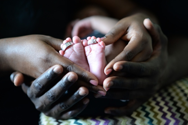 Les Français sont de plus en plus nombreux, mais font de moins en moins de bébés