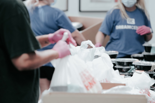 Dons aux associations : les montants en hausse de 13,7% en 2020