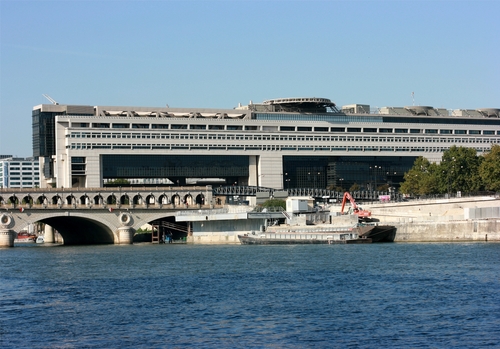 Les Français rejettent la politique économique du gouvernement