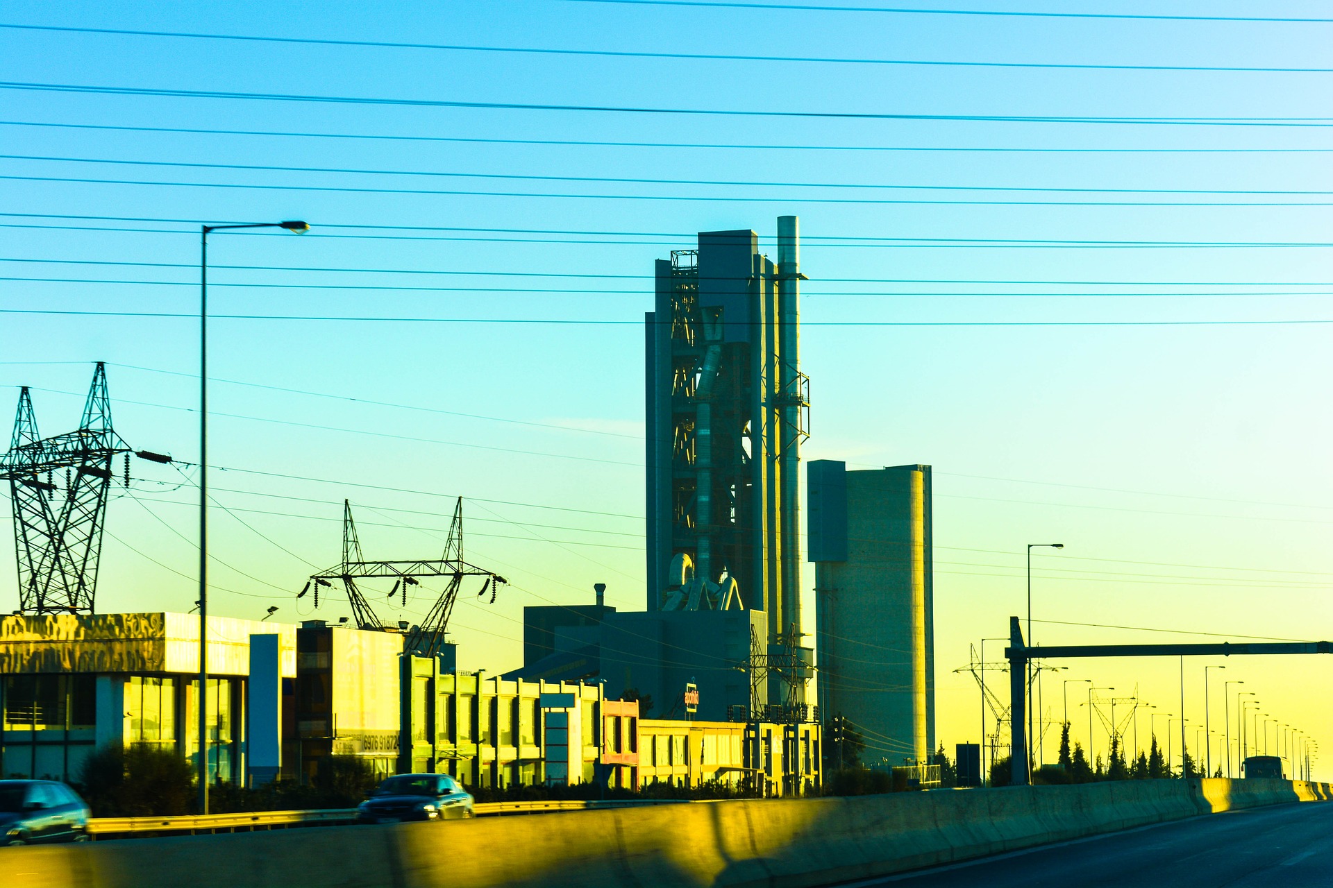 Prélèvements obligatoires : les entreprises industrielles y laissent 27,9 % de leur valeur ajoutée Prélèvements obligatoires : les entreprises industrielles y laissent 27,9 % de leur valeur ajoutée