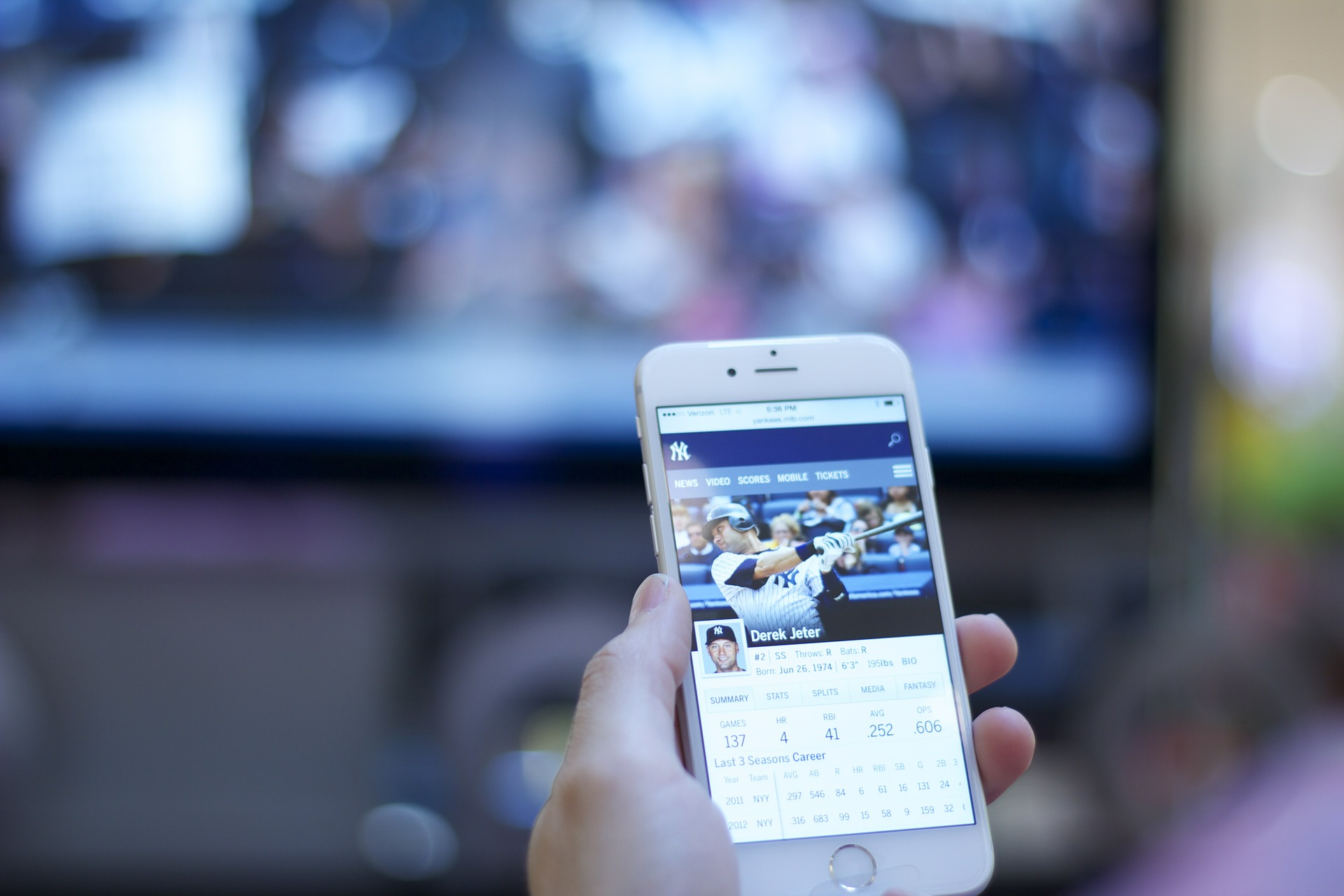 France Télévisions : un coup de rabot en vue, mais des objectifs de production ambitieux