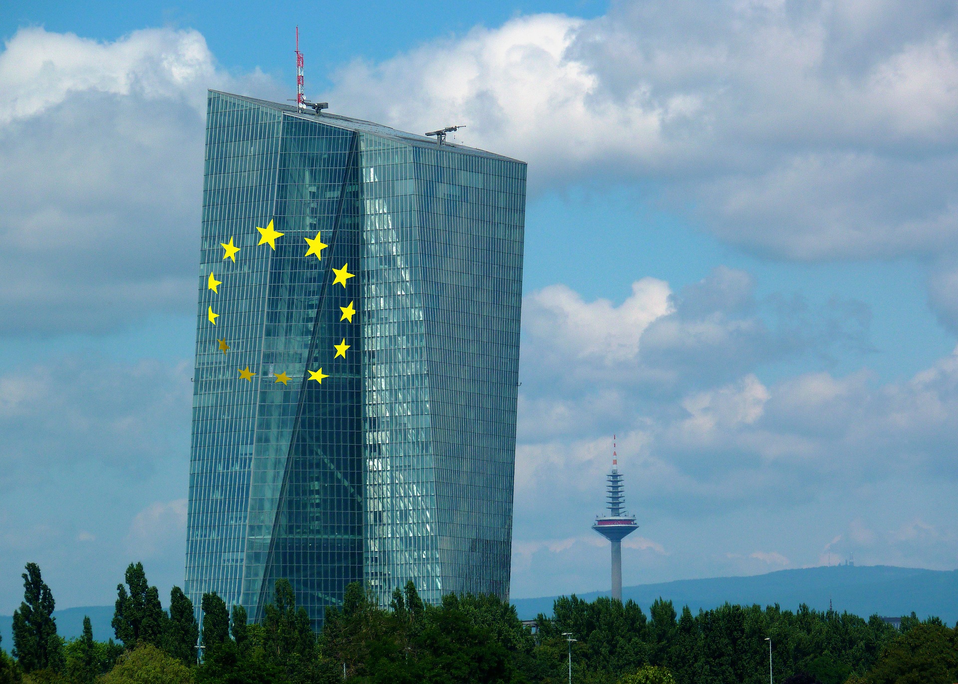 La BCE va racheter 750 milliards d'euros de dette