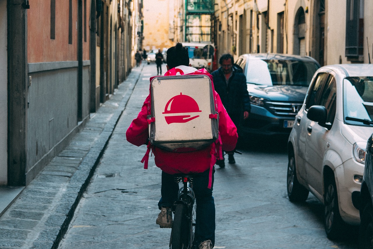 Just Eat supprime près de 270 postes en CDI en France