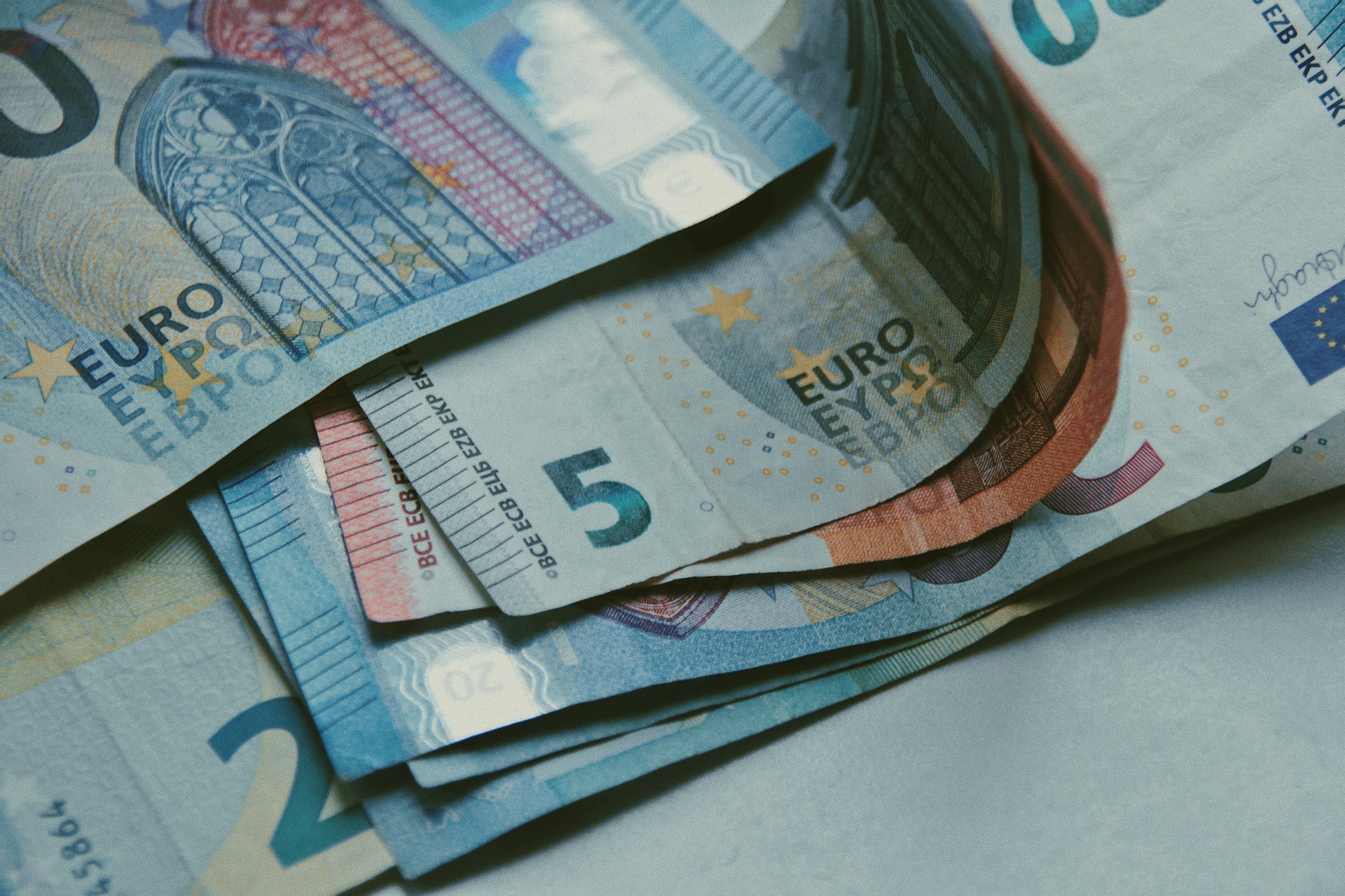 Inflation : le salaire de base a diminué en termes réels