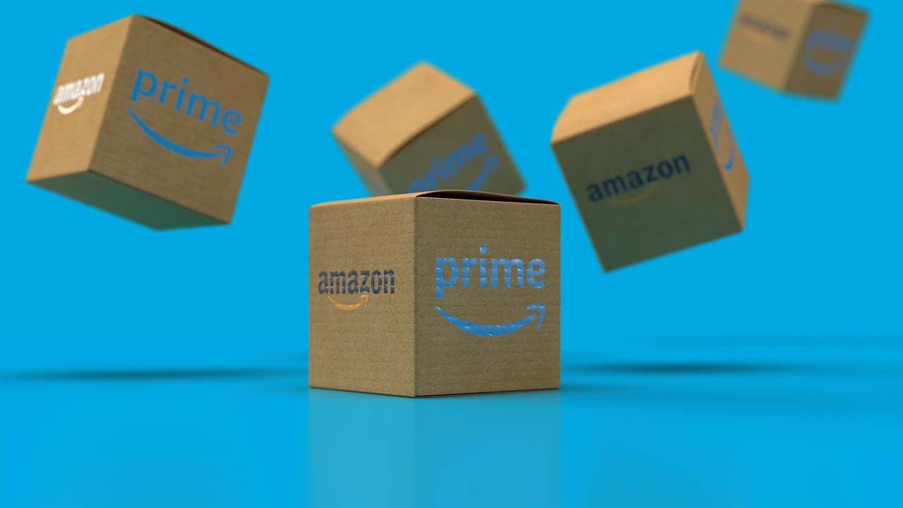 Amazon en accusation pour ses pratiques d'abonnement à Prime