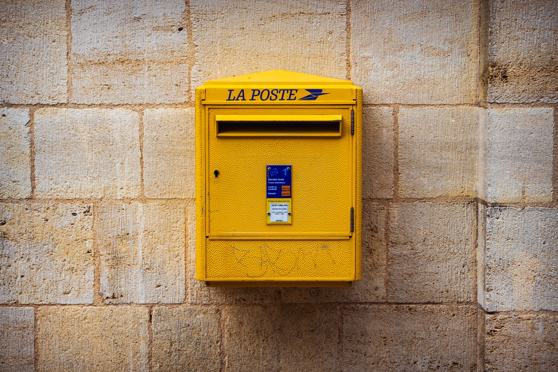 Évolution des prix des timbres en 2024 : ce qui vous attend