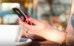 Téléphonie mobile : la baisse des revenus des opérateurs ralentit