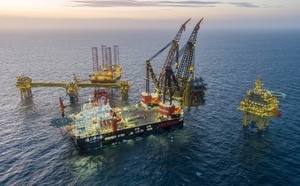 TotalEnergies : bénéfices en chute, dette en hausse, mais dividende maintenu