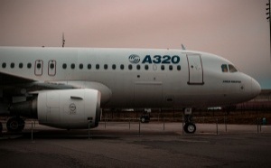 Airbus devance Boeing et consolide sa suprématie industrielle Airbus devance Boeing et consolide sa suprématie industrielle