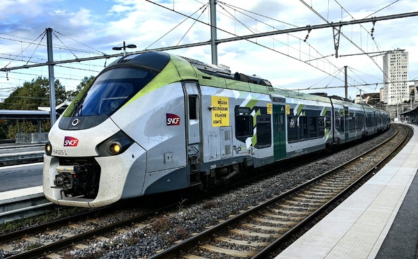 Le Pass Rail déraille : pourquoi le gouvernement abandonne l’expérience