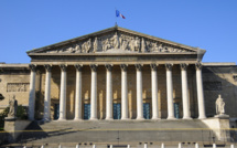 Les parlementaires français soumis à la transparence